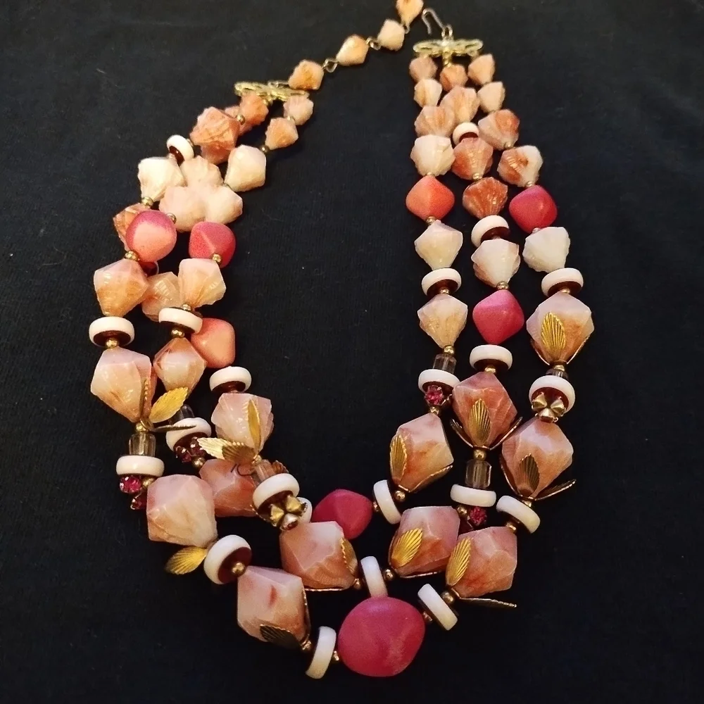 Vintage signed Deauville necklace
